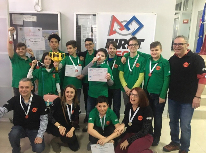 Тимот на СТЕМ Академија – „Space Walkers“ шампиони на првиот државен натпревар од FIRST® LEGO® лигата во роботика